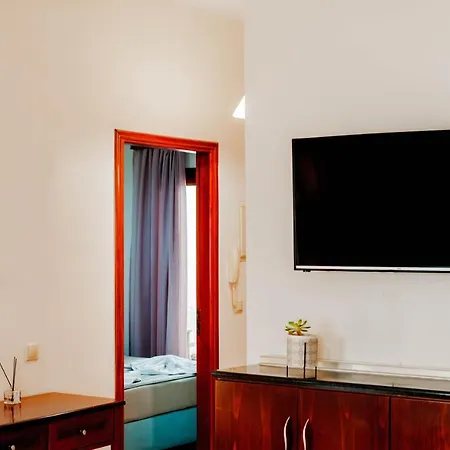 Zorbas Apartments Parga Exterior photo