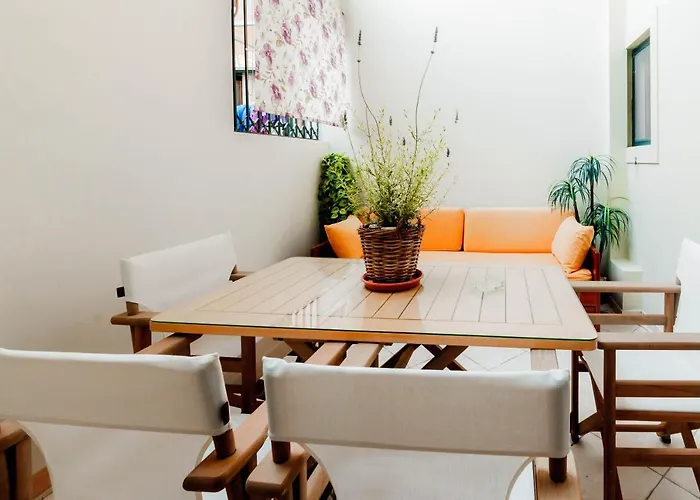 Zorbas Apartments